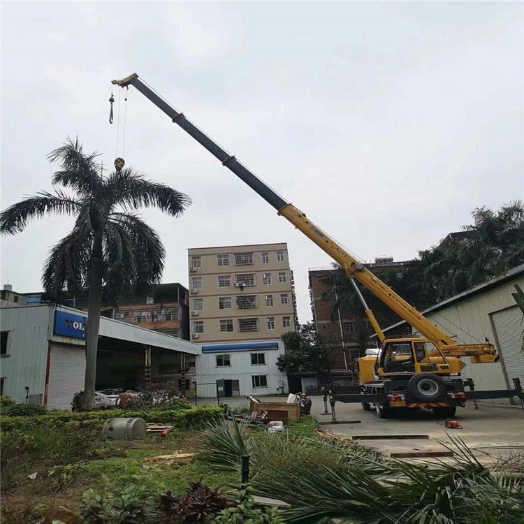 德化县12吨吊车出租一天的收费标准是什么