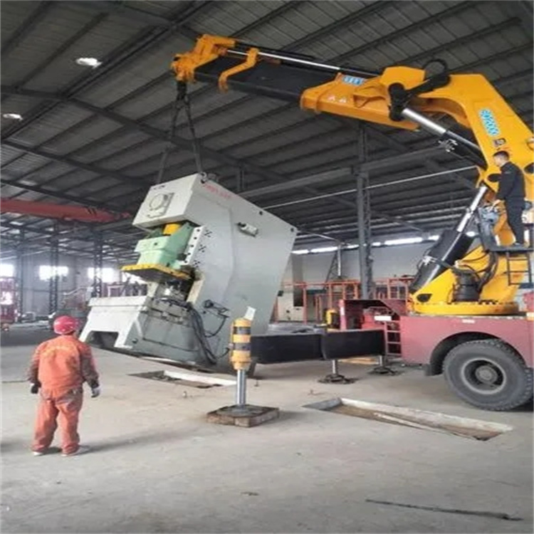 德化县80吨折臂吊车出租附近电话