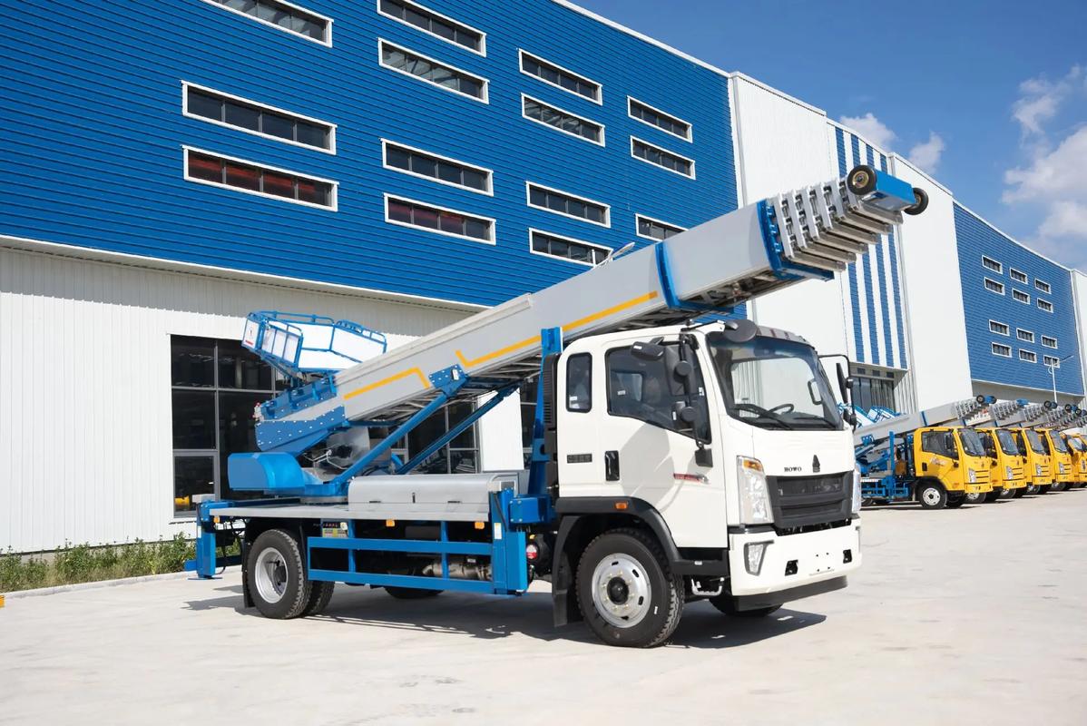 德化县出租云梯车高空作业车 建筑垃圾搬运