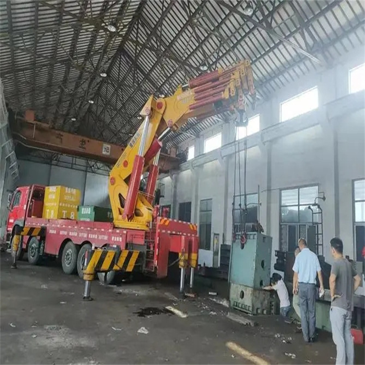 德化县山区地形租赁哪种吊车最合适？